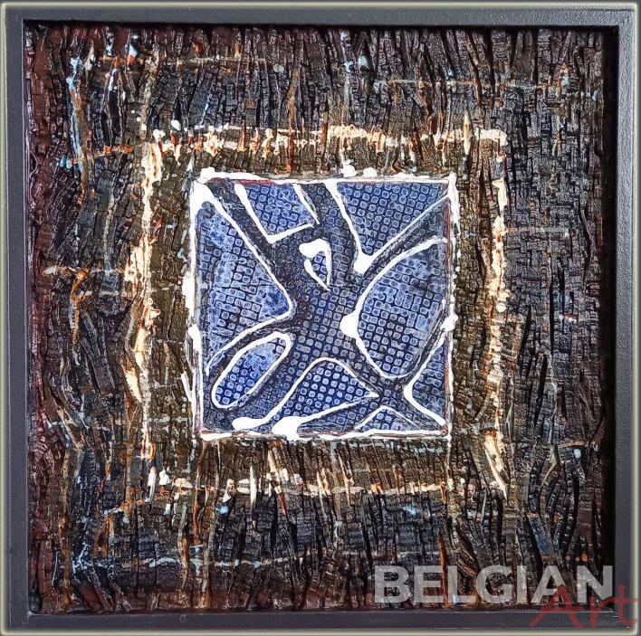 Silver blue square